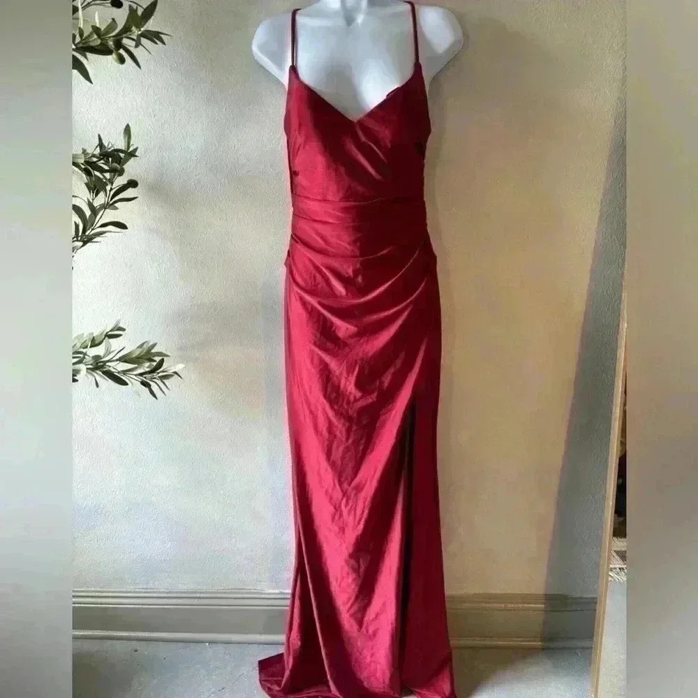 LA FEMME CRISS CROSS BACK SATIN BURGUNDY‎ THIGH SLIT GOWN
